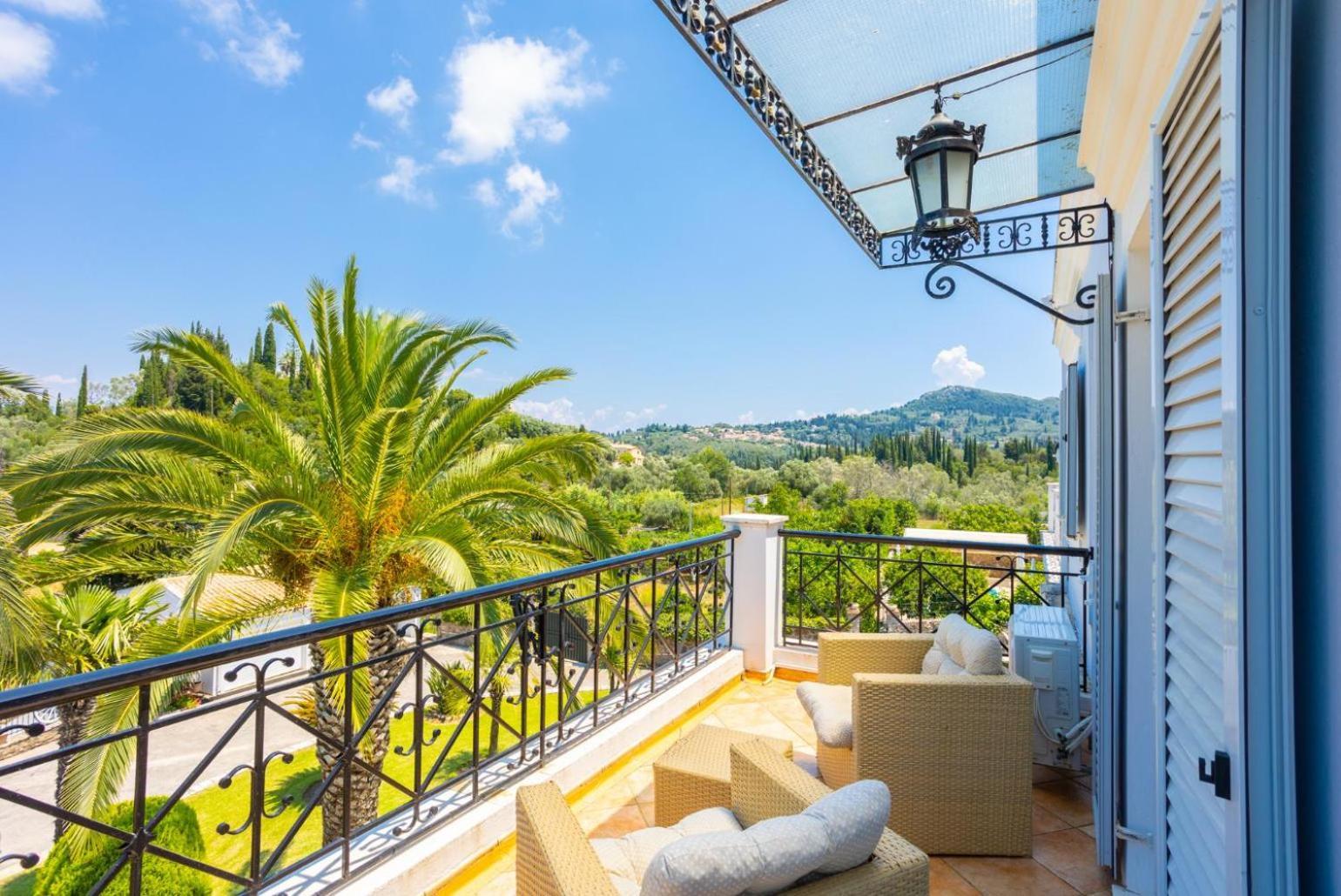 Villa Golden Tiara Agioi Deka  Extérieur photo